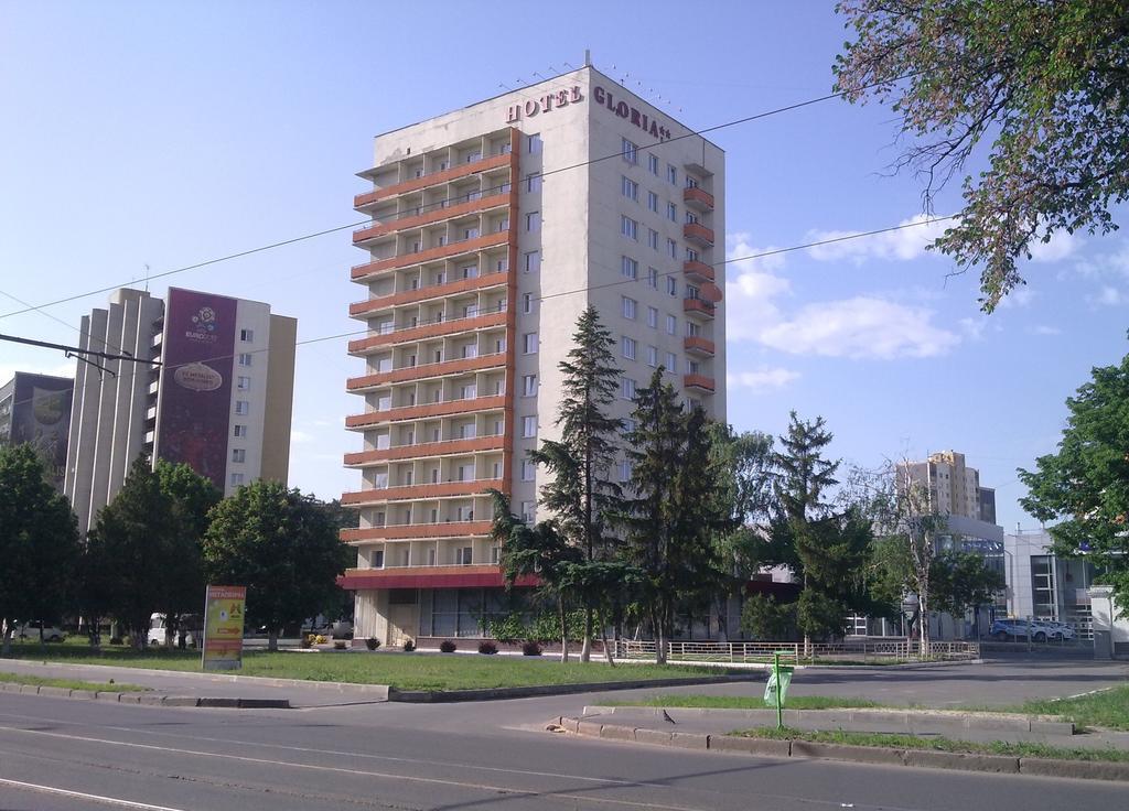 Appartement Apartmens Near Metalist à Kharkiv Extérieur photo